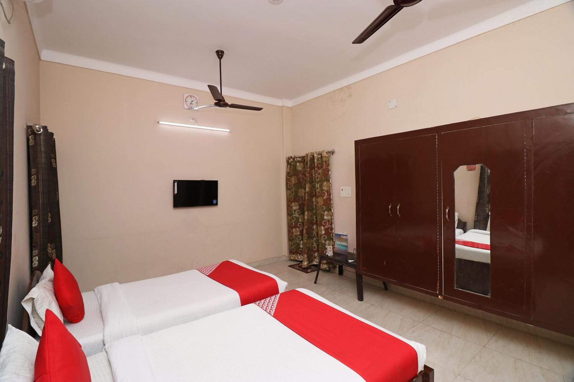 ורנאסי Flagship Chandra Prabha Guest House מראה חיצוני תמונה